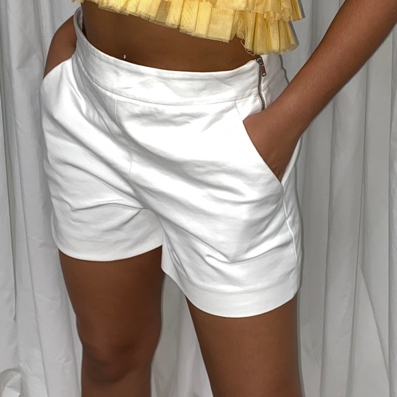 ZARA White Shorts - Picture 3 of 3
